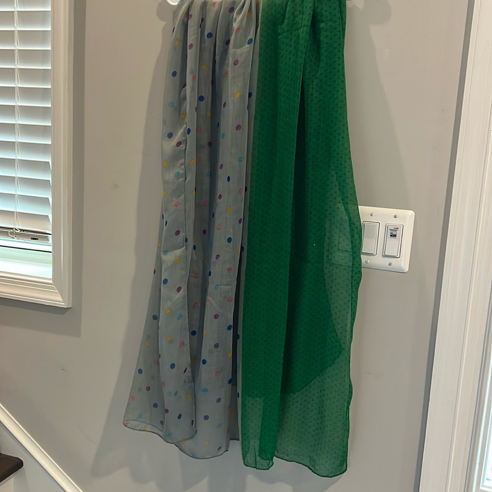 Gray and green polka dot scarf